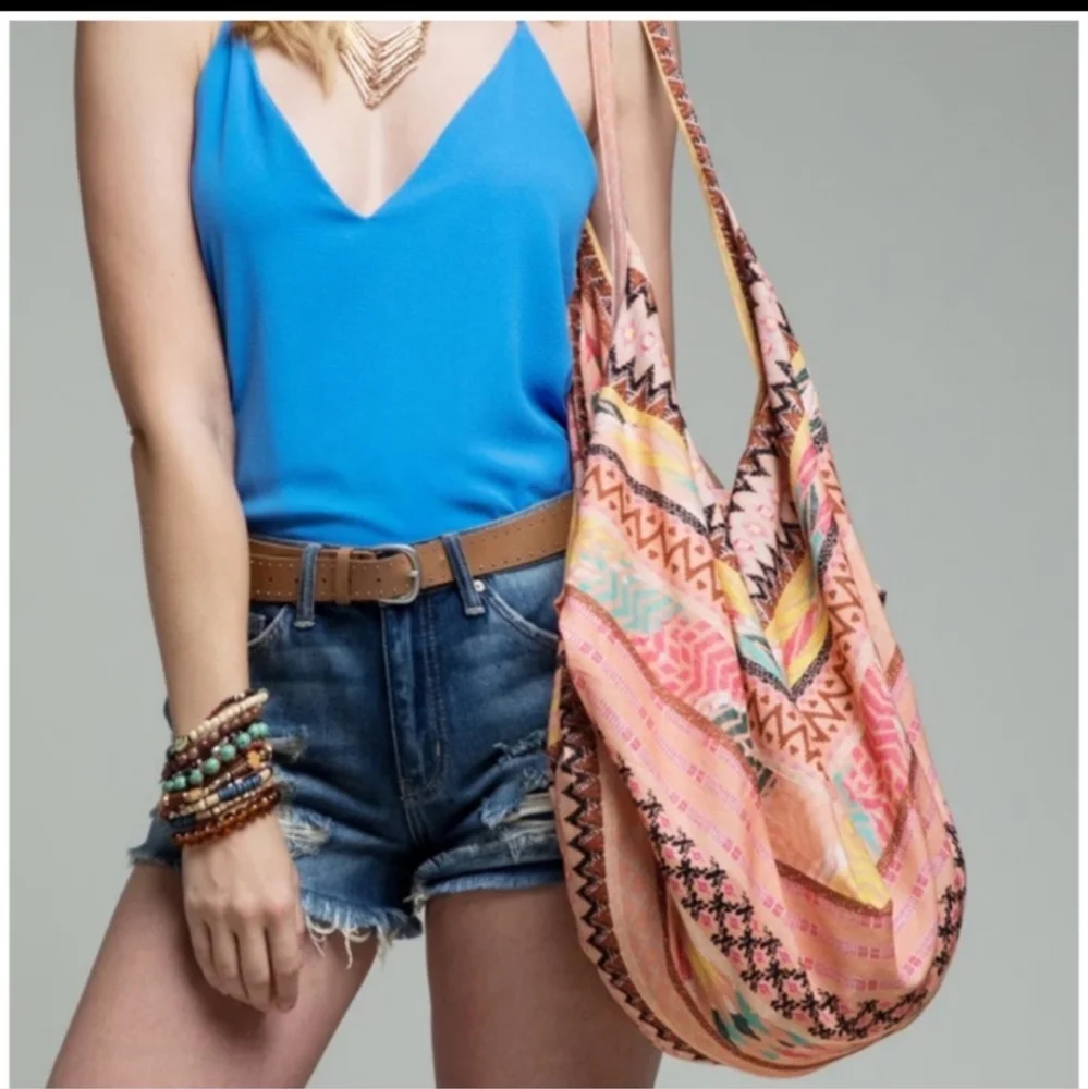 New Aztec Ethic Designed Bohemian Bag - Picture 2 of 6